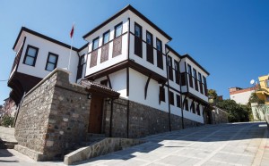 Tahir Paşa Konağı